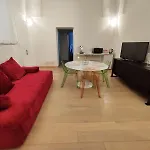 D'aragona Apartment